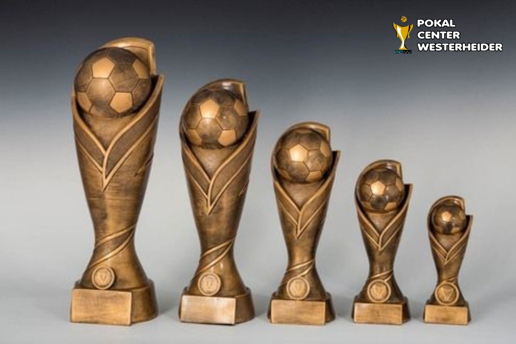 Fußballpokal-Trophäen 