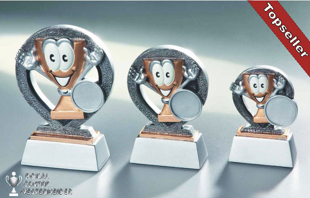 dreier Kindertrophäen Serie mit Emblem