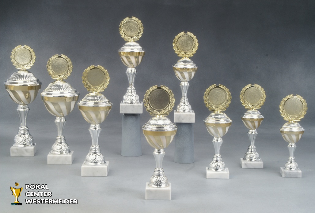 Pokal 'Atlanta' mit Emblem